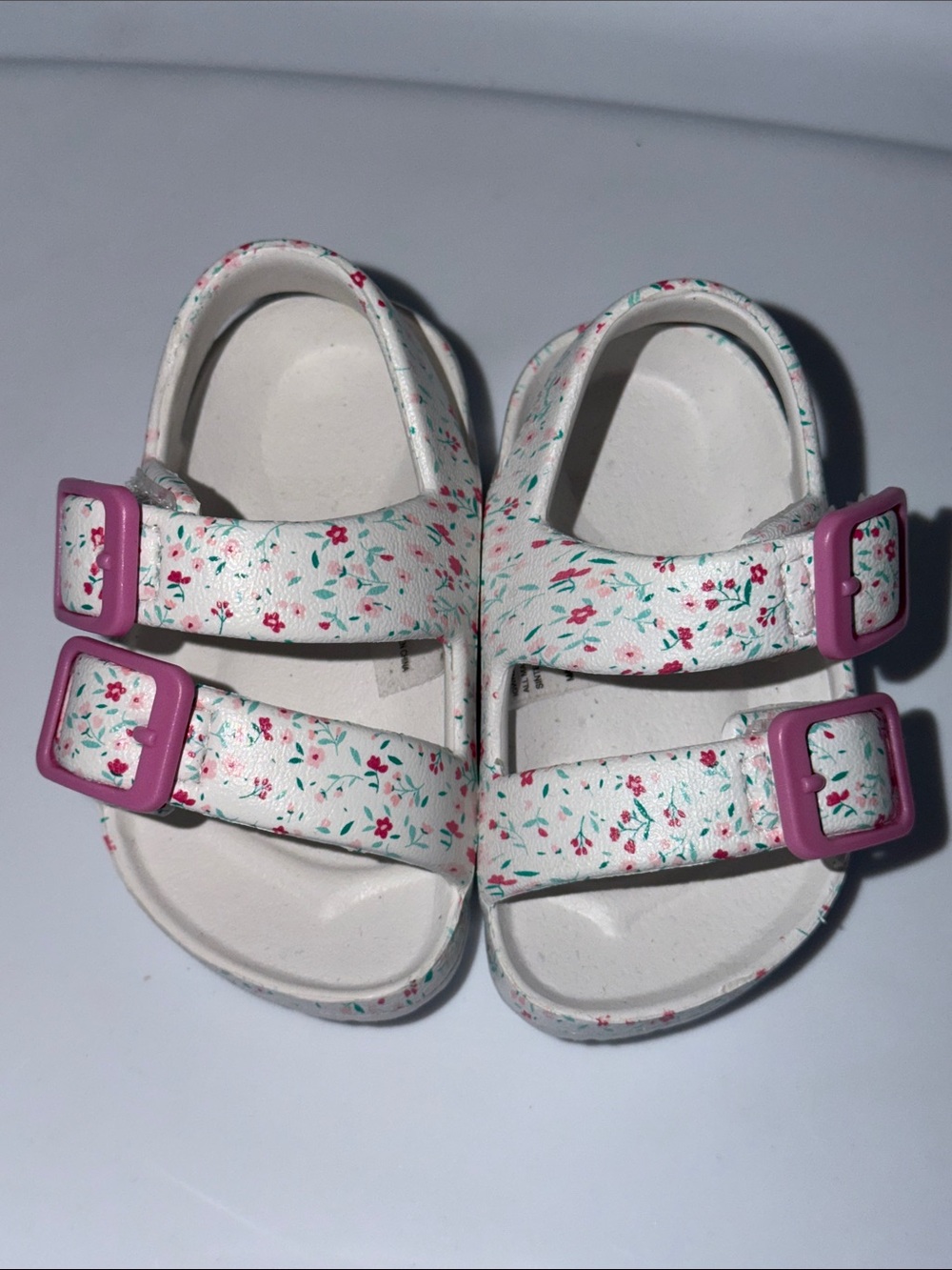 Toddler White Floral Sandals with Pink Buckles